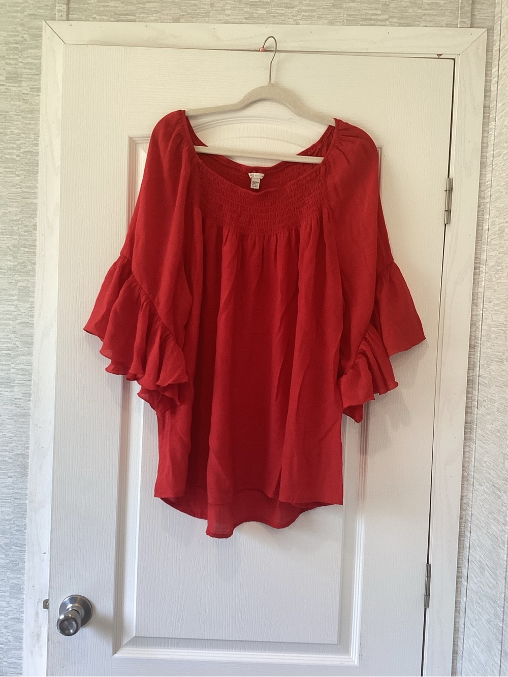 Cato Red Ruffle-Sleeve Peasant Blouse 22/24W EUC